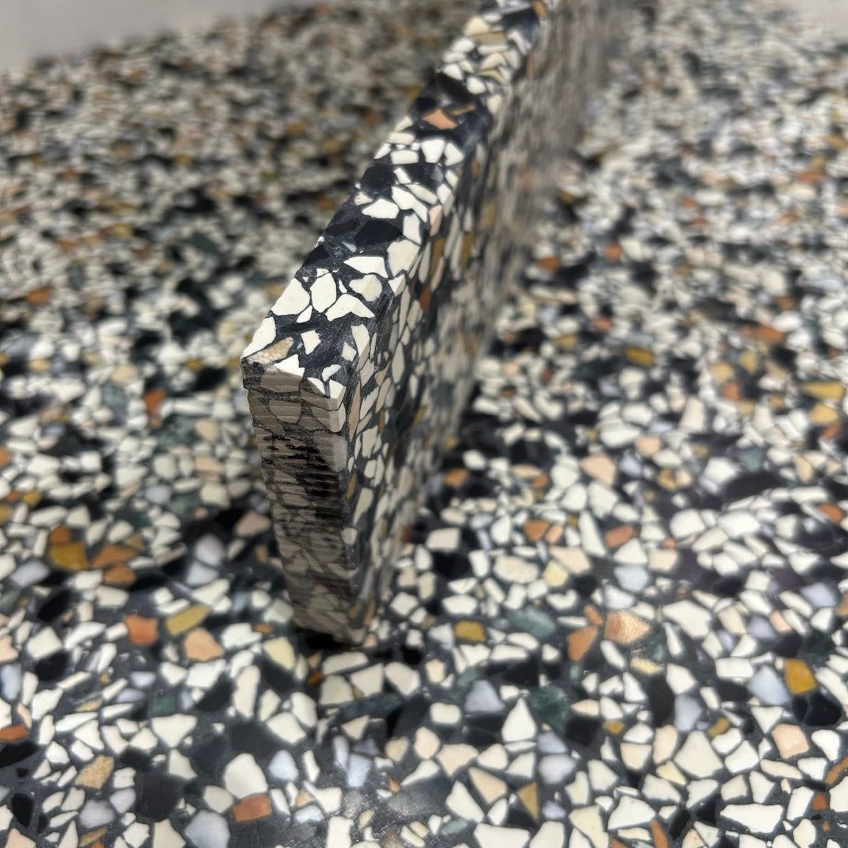 Terrazzo 8910 – 7,5 x 40 cm Sokkelkant