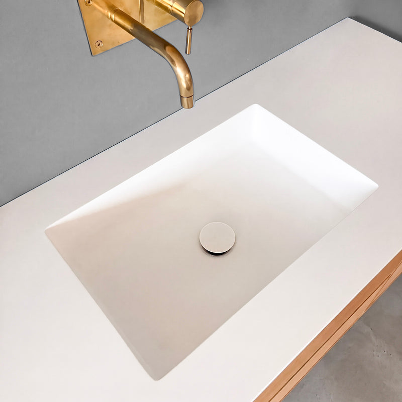 12 mm gennemfarvet Aquatek Solid Surface vaskebordplade inkluderet